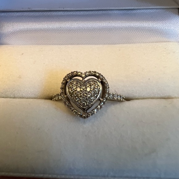 Diamond ring - Picture 13 of 16